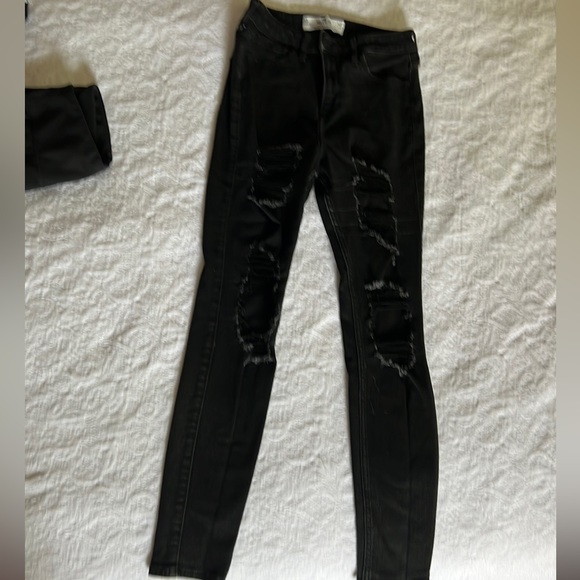Hollister jeans - Picture 5 of 5